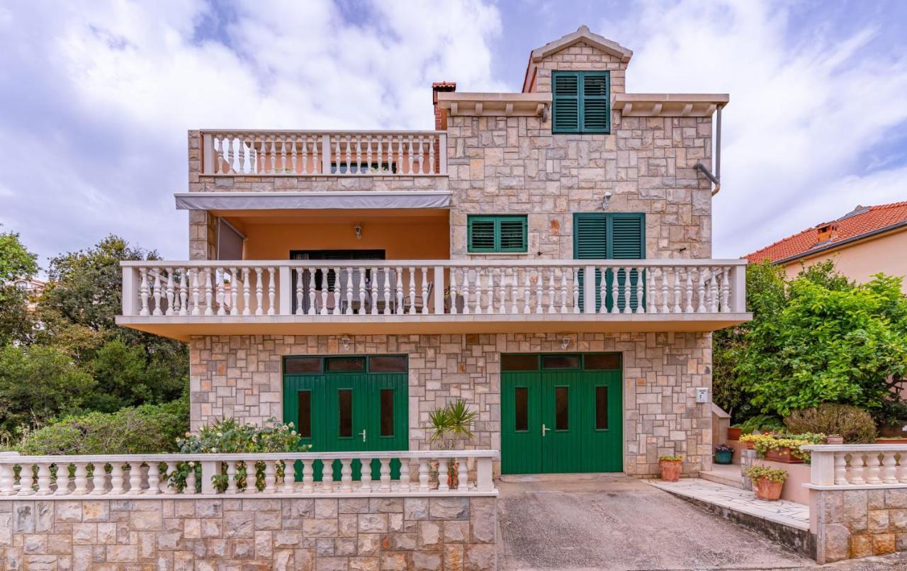 Apartman Grosic Brna Exterior photo
